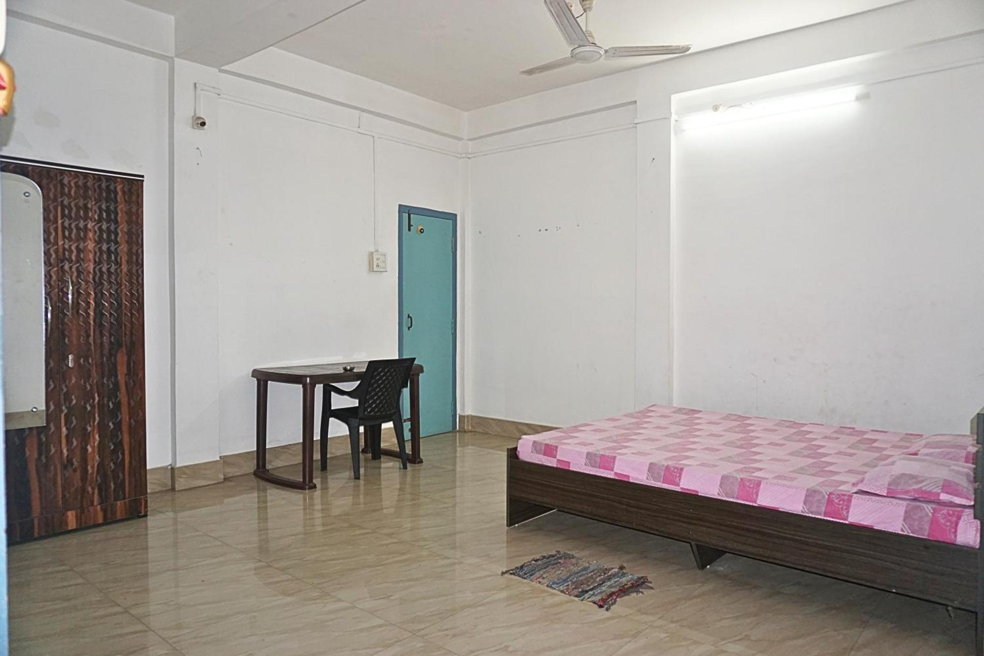 Taj Residency Holiday Homestay -Entire 1Bhk & 2Bhk Private Apartments -Call 767Ooo54Oo Джорхат Екстер'єр фото
