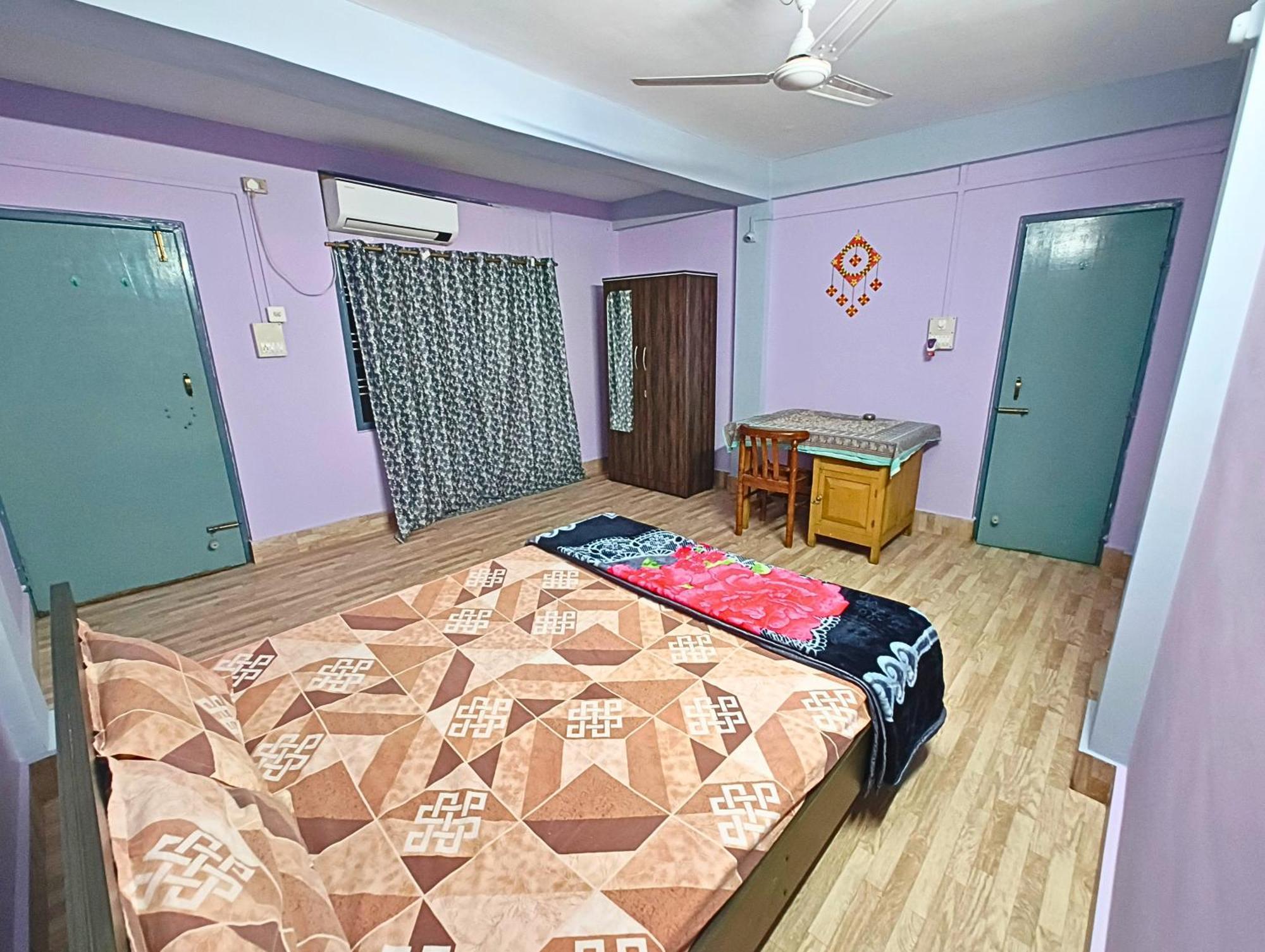 Taj Residency Holiday Homestay -Entire 1Bhk & 2Bhk Private Apartments -Call 767Ooo54Oo Джорхат Екстер'єр фото