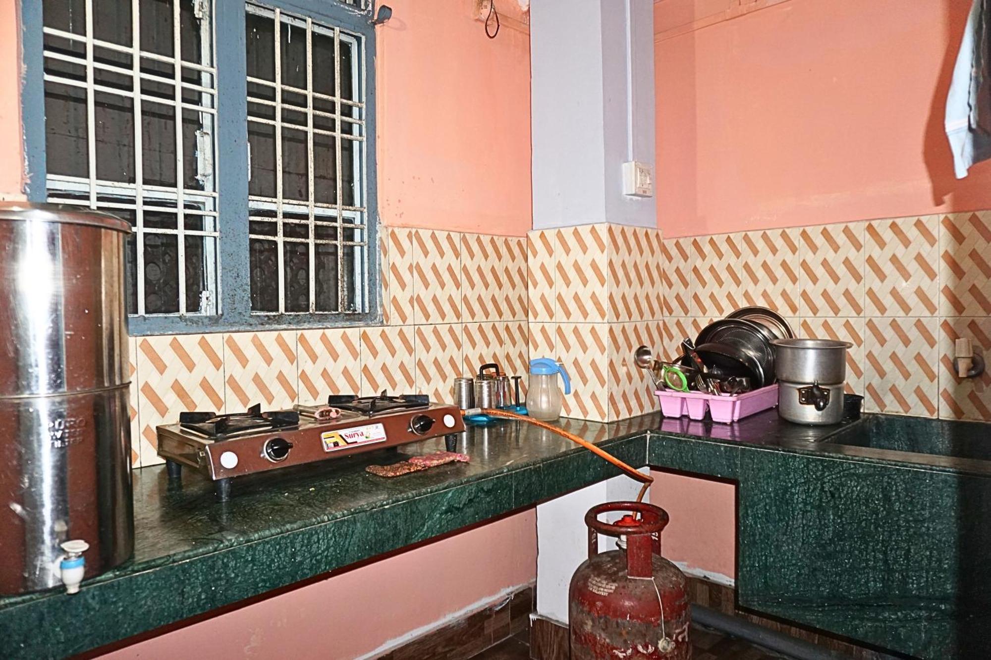 Taj Residency Holiday Homestay -Entire 1Bhk & 2Bhk Private Apartments -Call 767Ooo54Oo Джорхат Екстер'єр фото
