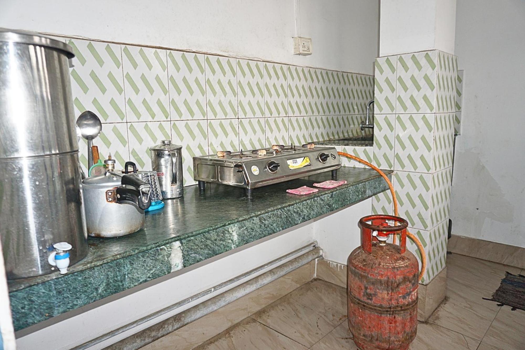 Taj Residency Holiday Homestay -Entire 1Bhk & 2Bhk Private Apartments -Call 767Ooo54Oo Джорхат Екстер'єр фото