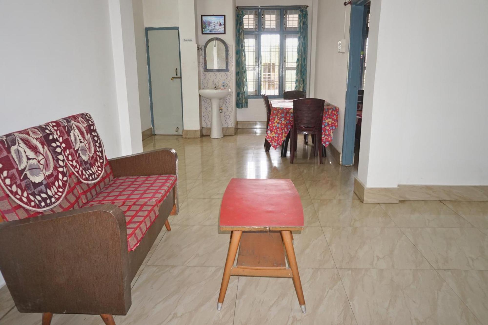 Taj Residency Holiday Homestay -Entire 1Bhk & 2Bhk Private Apartments -Call 767Ooo54Oo Джорхат Екстер'єр фото