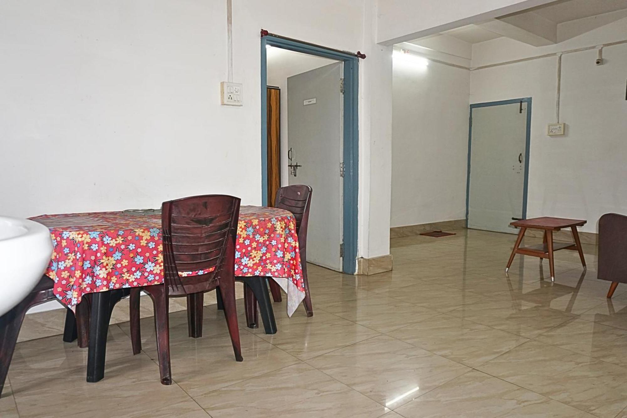 Taj Residency Holiday Homestay -Entire 1Bhk & 2Bhk Private Apartments -Call 767Ooo54Oo Джорхат Екстер'єр фото